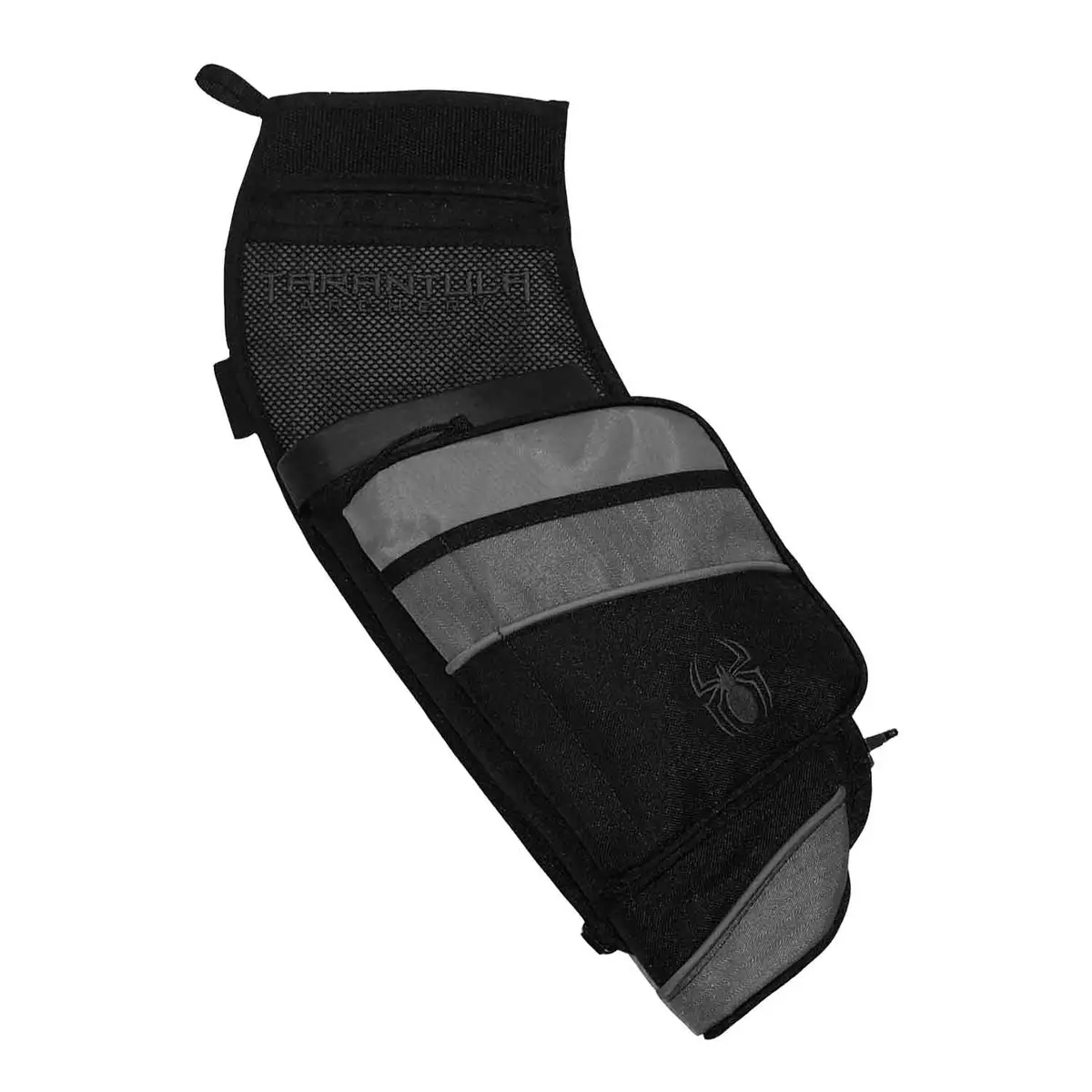 Tarantula Field Quiver 3