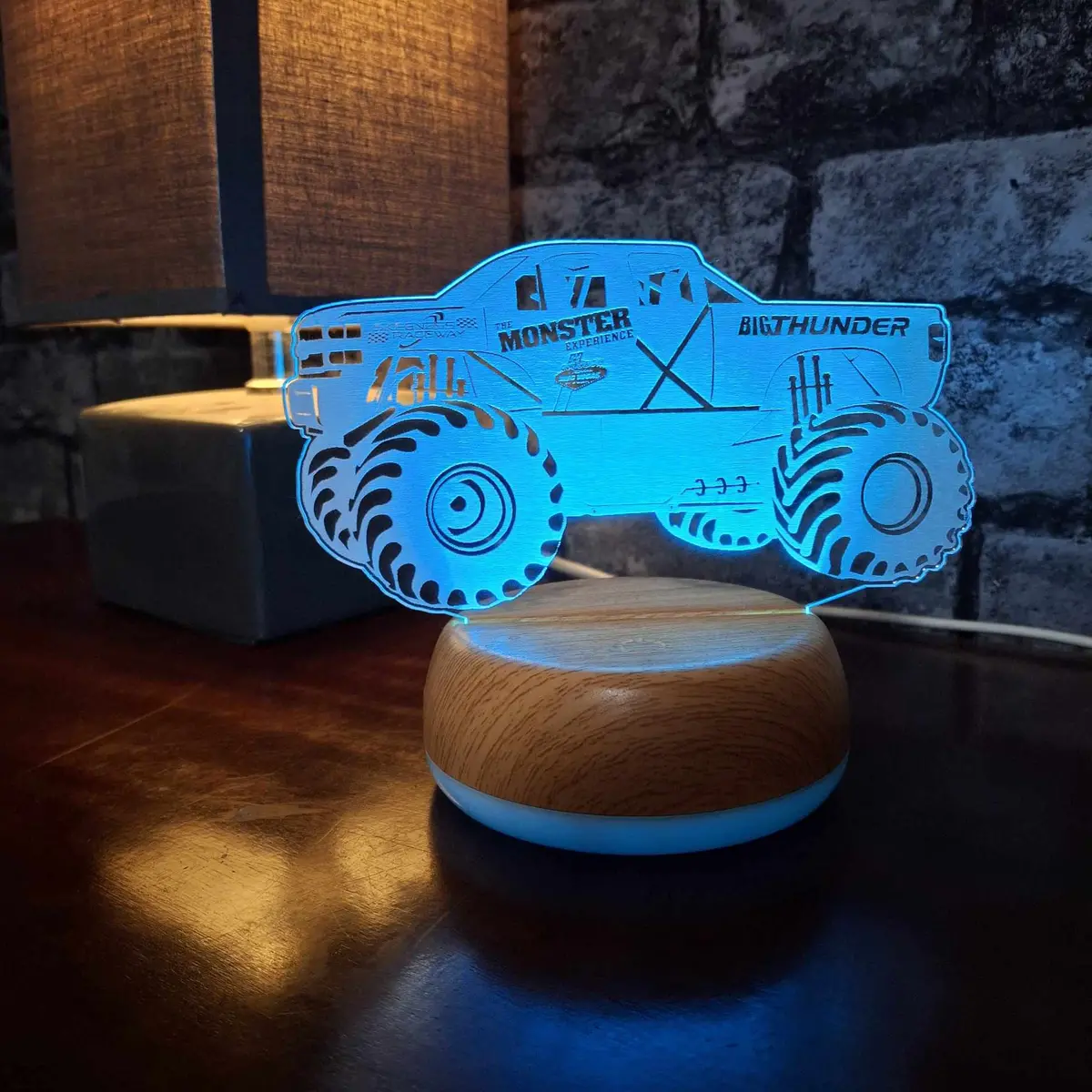 Big Thunder Skegvegas Monster Truck Led Lamp Night Light 1