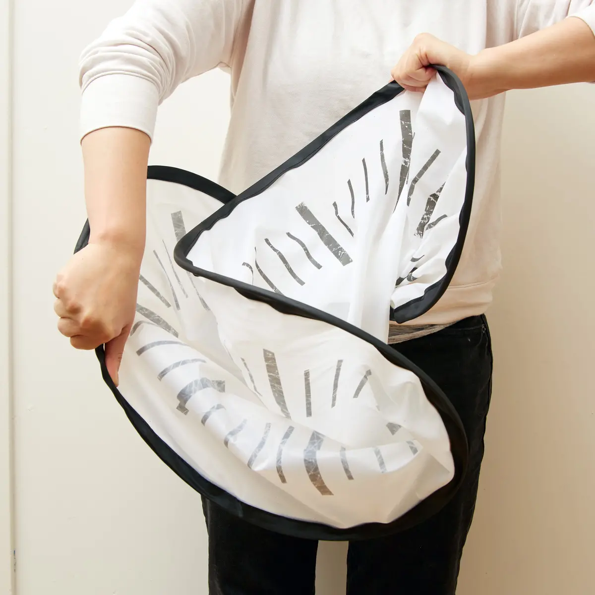 Pop-Up Wall Clock 1
