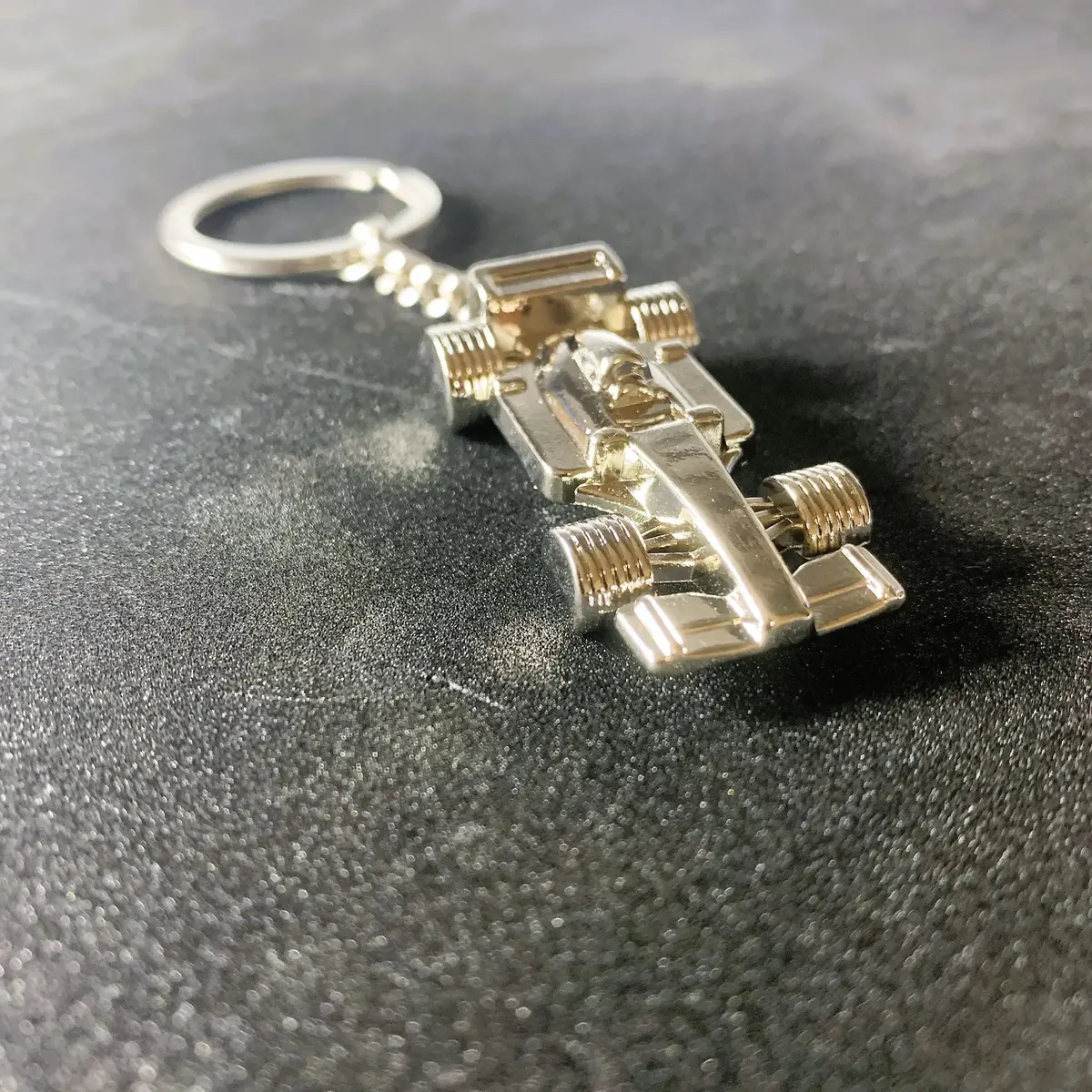 Formula 1 F1 Grand Prix Car Key Ring Key Chain 1