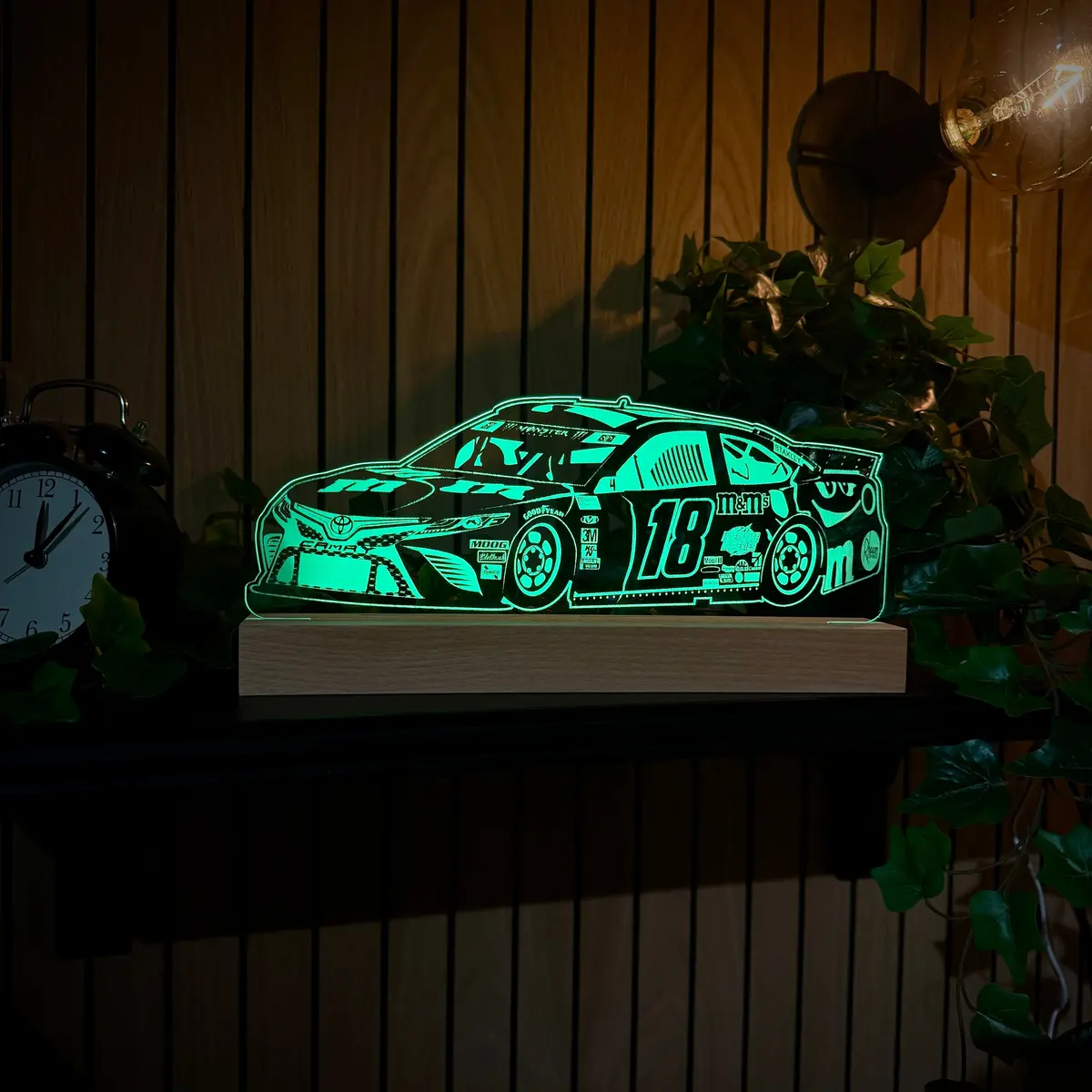 Kyle Busch #18 Toyota Camry Led Lamp Night Light 1