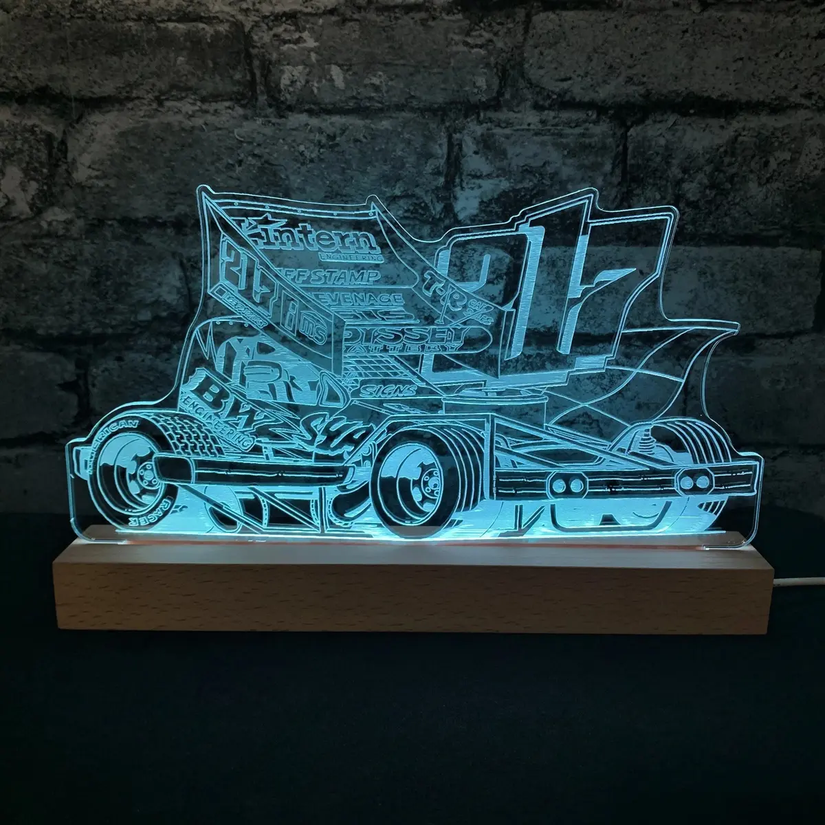 Lee Fairhurst 217 Brisca F1 Night Light - Large Wooden Base 1