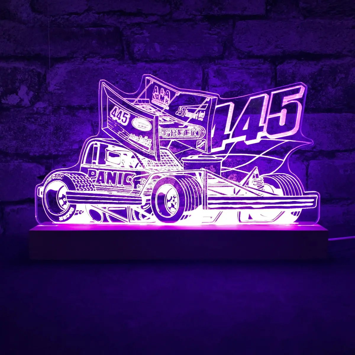Nigel Green 445 Brisca F1 Night Light - Large Wooden Base 1