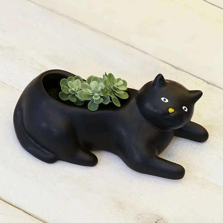 Cosmo The Black Cat Planter 2