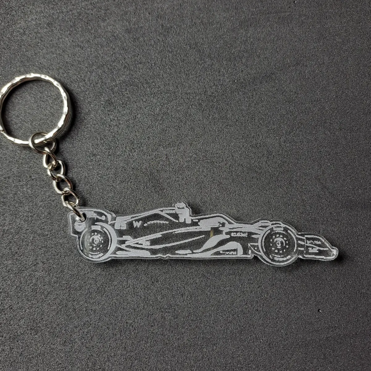 Alexander Albon #23 Keyring 1