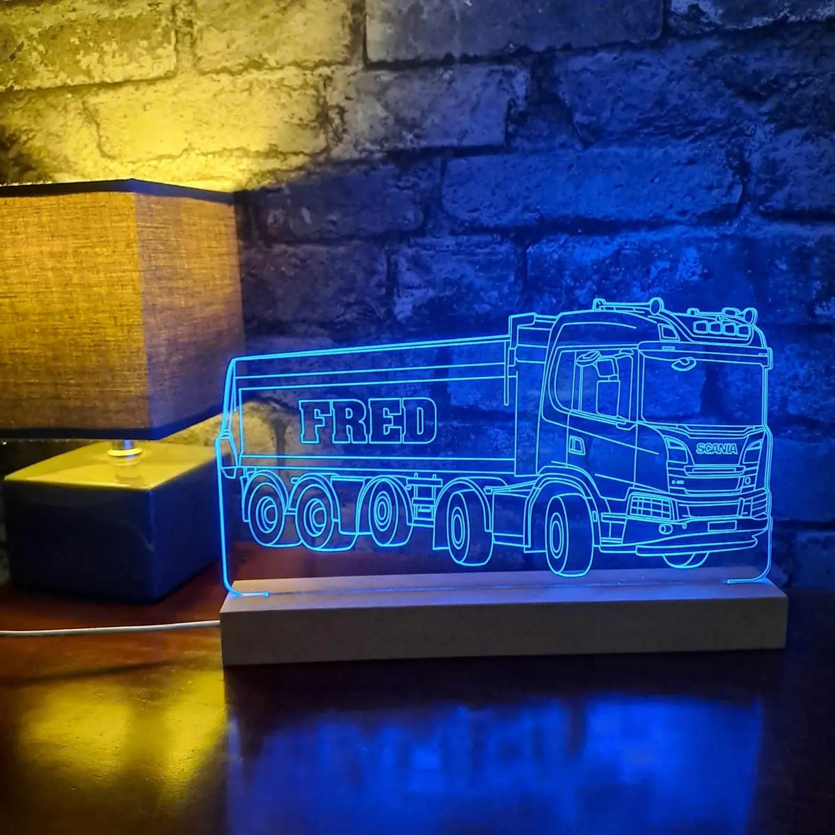 Personalised Scania Lorry With Trailer Led Lamp Night Light 1