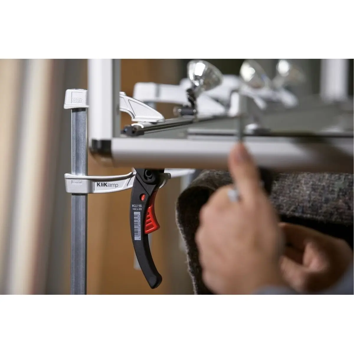 Bessey Kli3.004 Clamp, Woodworking, Small Lever Clamp, Kliklamp, 4” X 3 In., 260 Lb 2