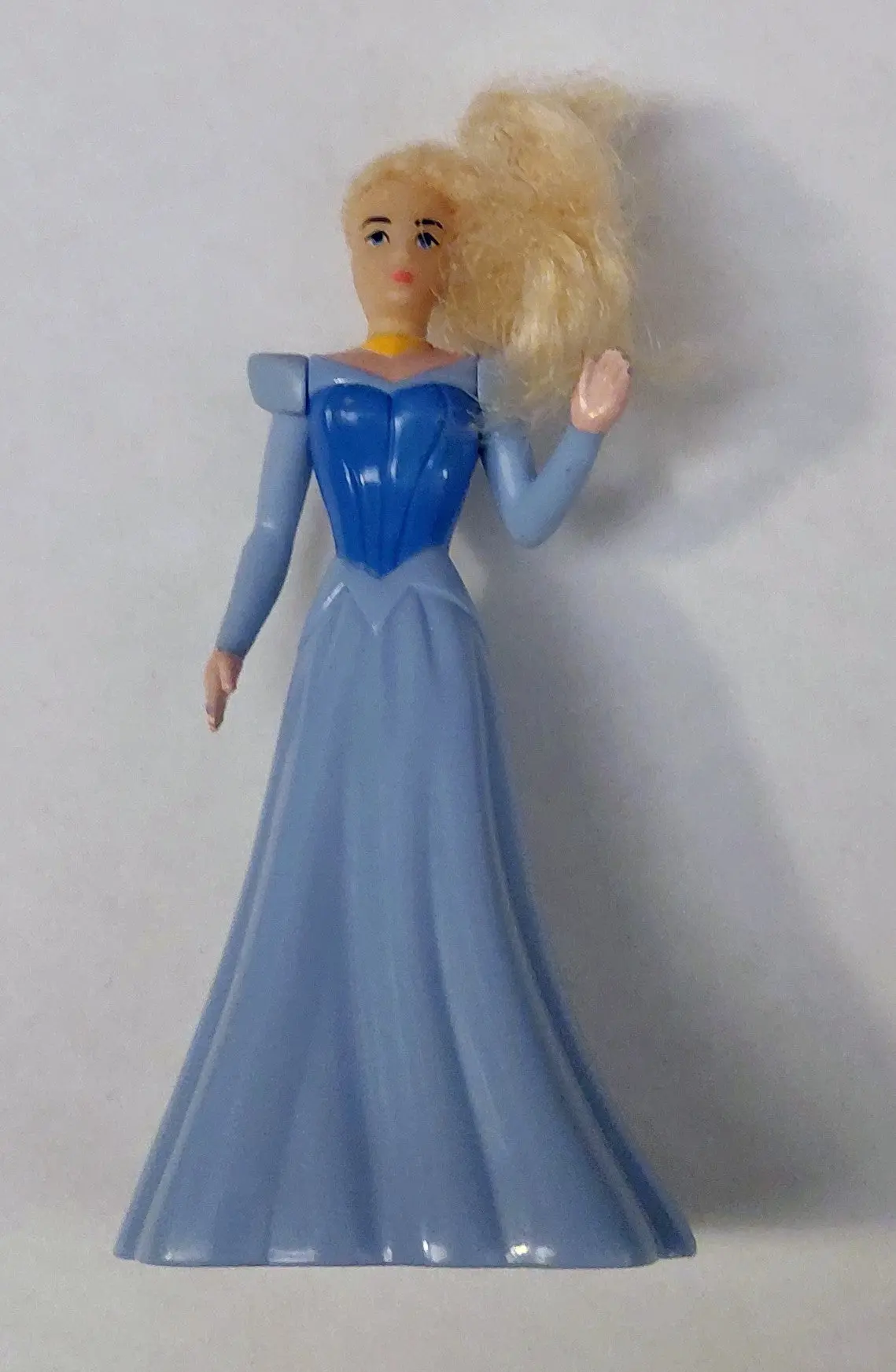 Disney Happy Meal Toy - Aurora (Sleeping Beauty) 1