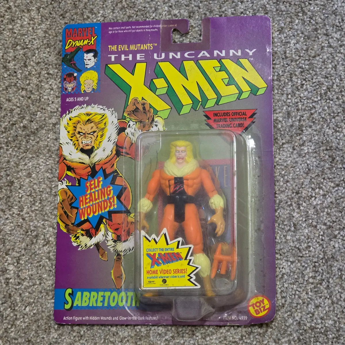 Vintage X-Men Sabretooth Toy Biz Action Figure 1993 Sealed 1